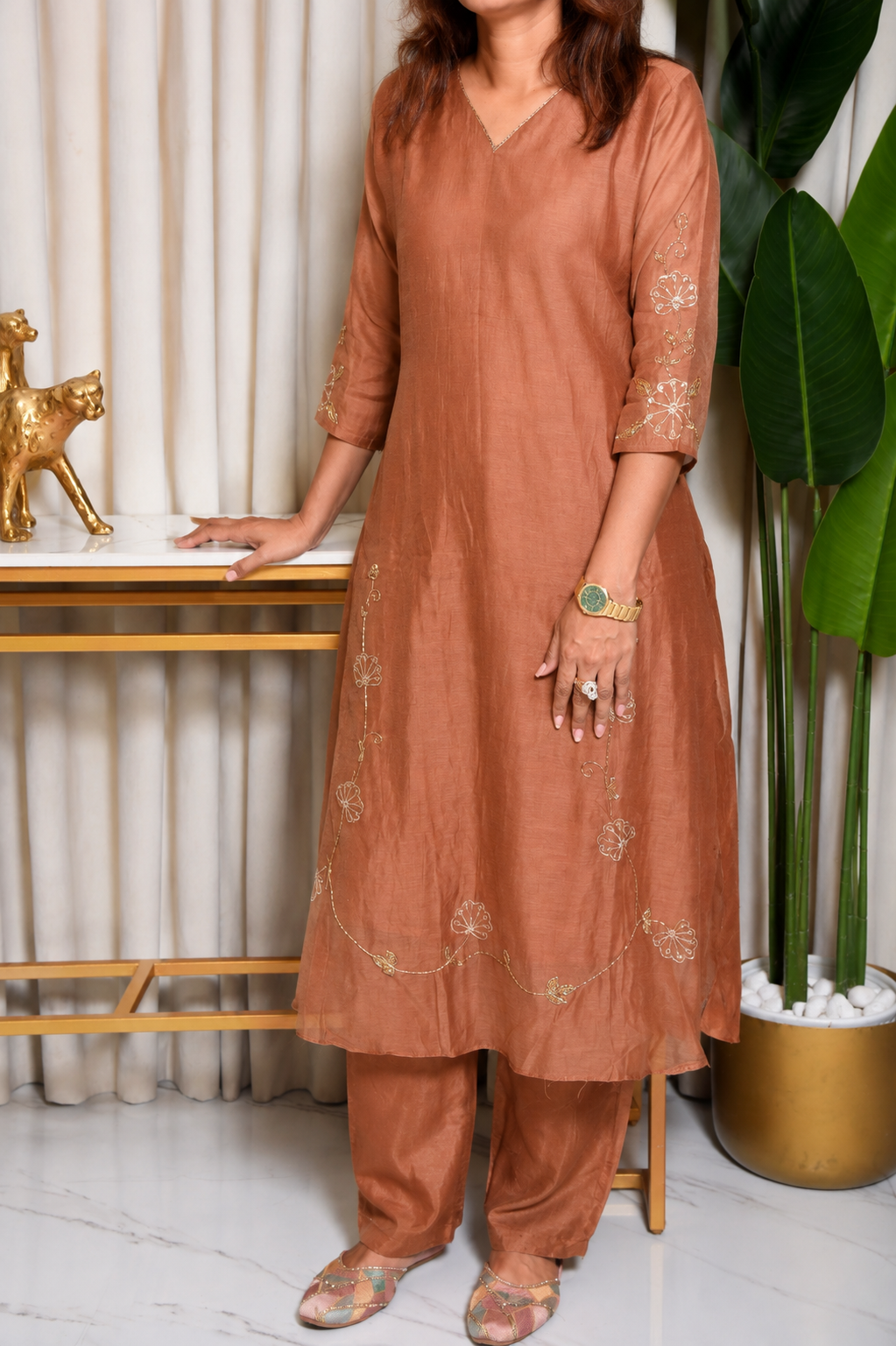 Aabha Mulchanderi Embroidered 3-Piece Suit Set