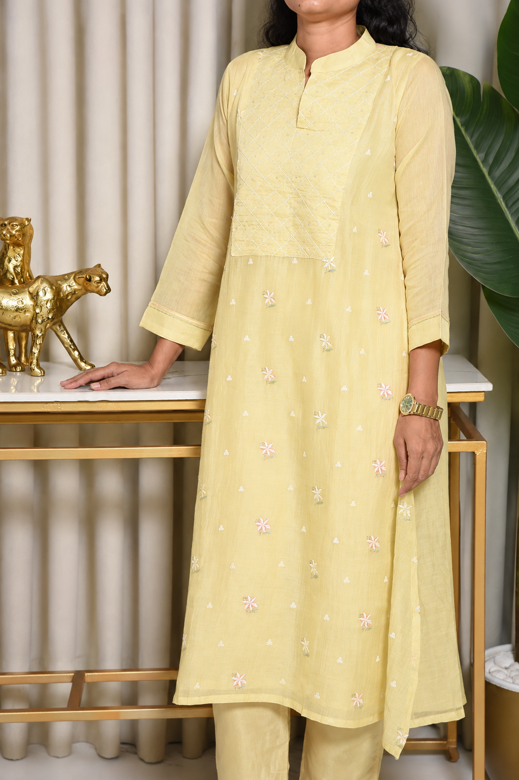 Kesar Mulchanderi Embroidered 3-Piece Suit Set