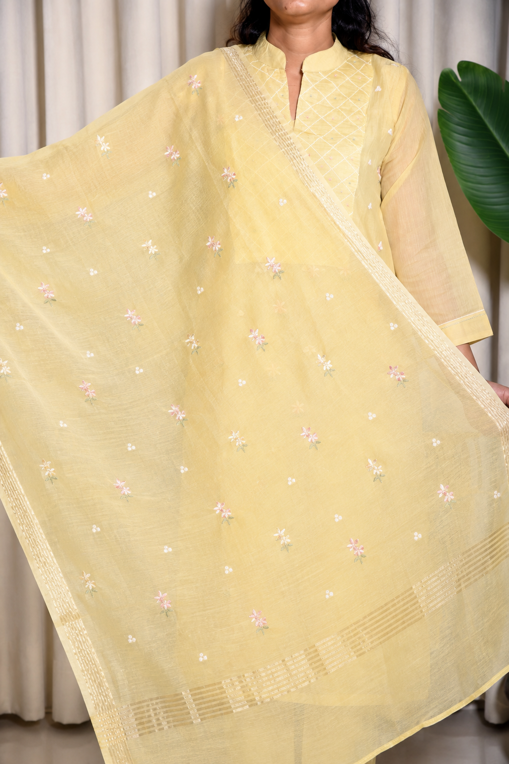 Kesar Mulchanderi Embroidered 3-Piece Suit Set